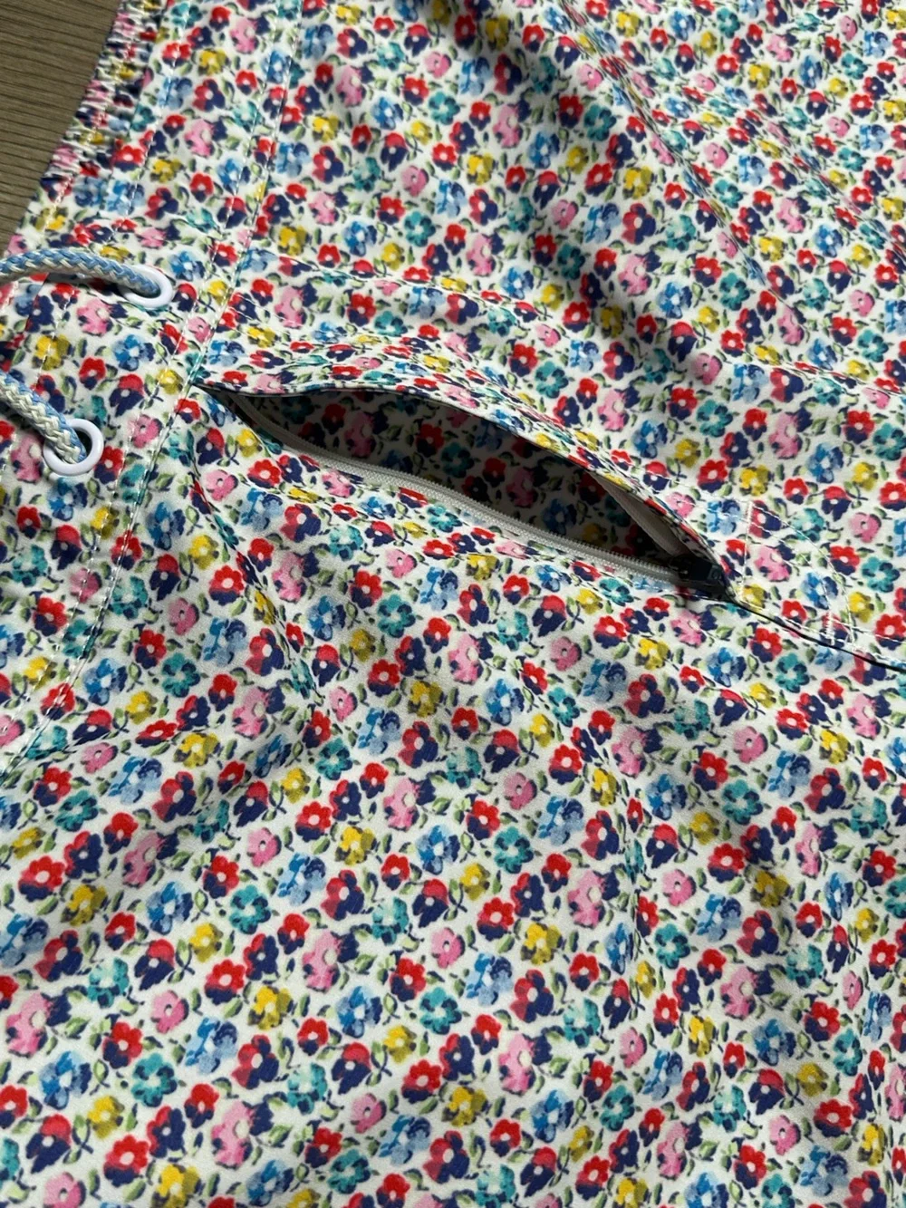 Johnnie-O 7" Belfaire Lined Stretch Swim Trunks Surf Shorts Multicolor Size XL - Picture 6 of 13
